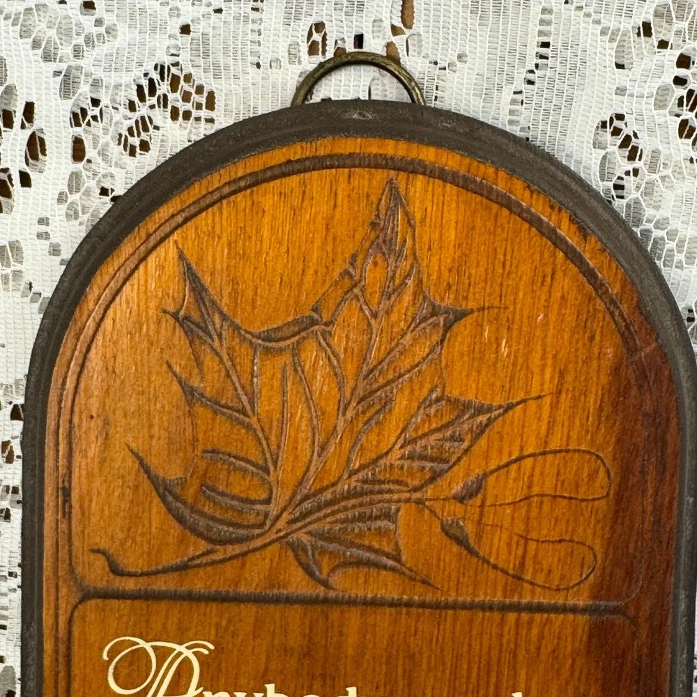 Vintage Wood Wall Plaque Father Daddy Quote Maple Leaf Rustic Decor Fatherhood